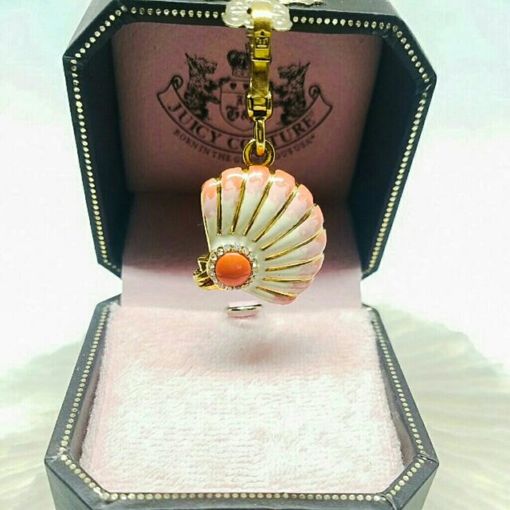 Juicy Couture Clam Shell Charm
